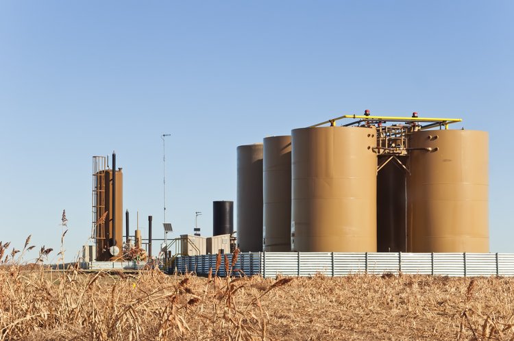 oil tank farm oil tank farm